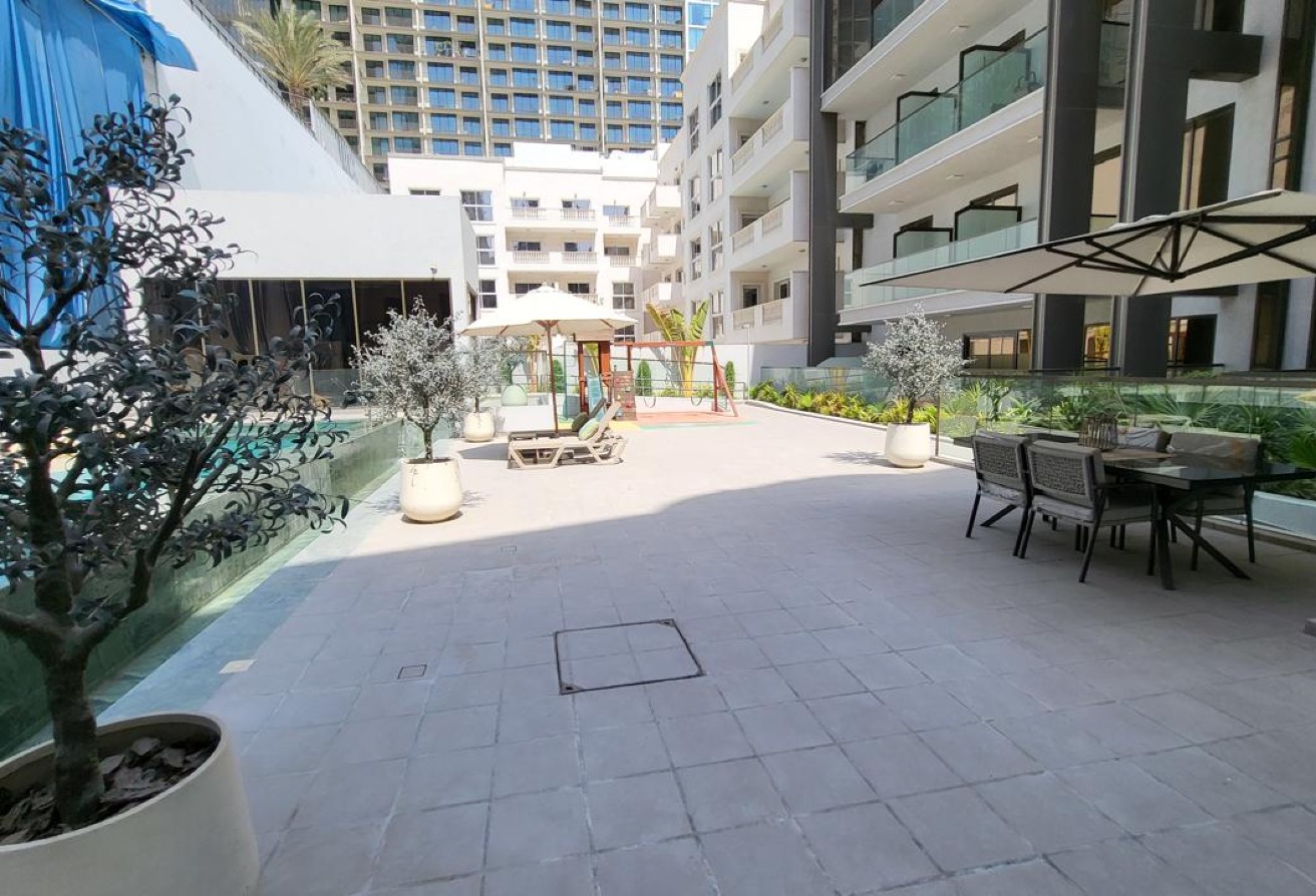 1 bedroom apartment in Lumina Vista Residences, Jumeirah Village Circle: 21