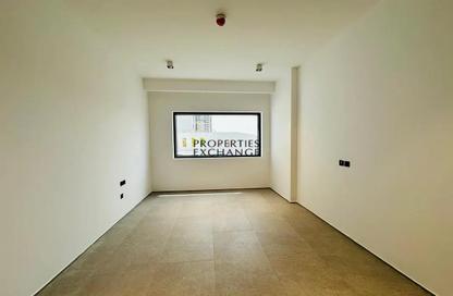 Apartment - 1 - 2 for rent in SH Living 1 - District 14 - Jumeirah Village Circle - Dubai