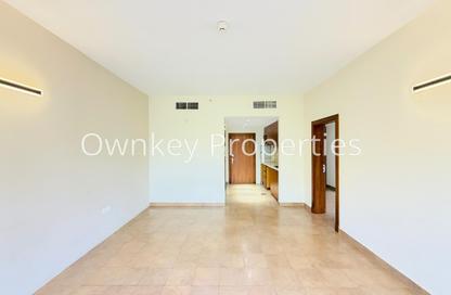 Apartment - 1 Bedroom - 2 Bathrooms for rent in Mankhool Building - Al Mankhool - Bur Dubai - Dubai