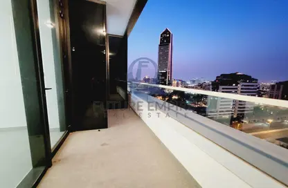 Apartment - 2 Bedrooms - 3 Bathrooms for rent in Dubai Healthcare City - Bur Dubai - Dubai