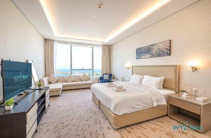 Apartment - Studio - 1 for rent in The Palm Tower - Palm Jumeirah - Dubai Apartment - Studio - 1 for rent in The Palm Tower - Palm Jumeirah - Dubai