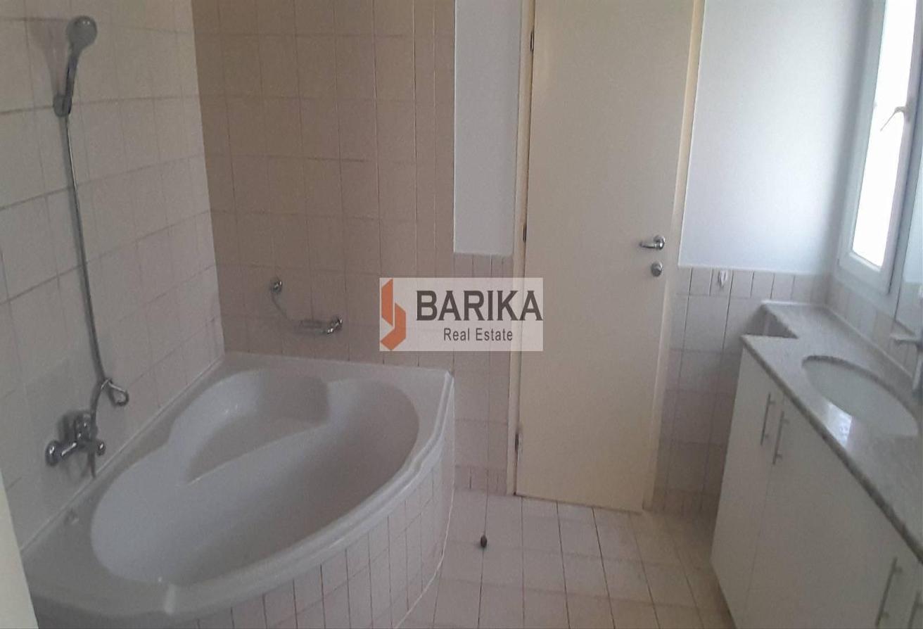 BACK TO BACK | WELL MAINTAINED | 4BED+MAID+ STUDY photo 15