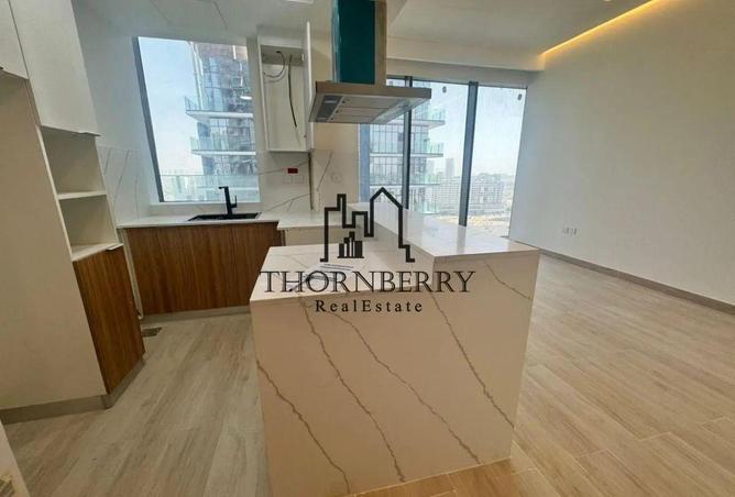 73844106 - Property Image 3