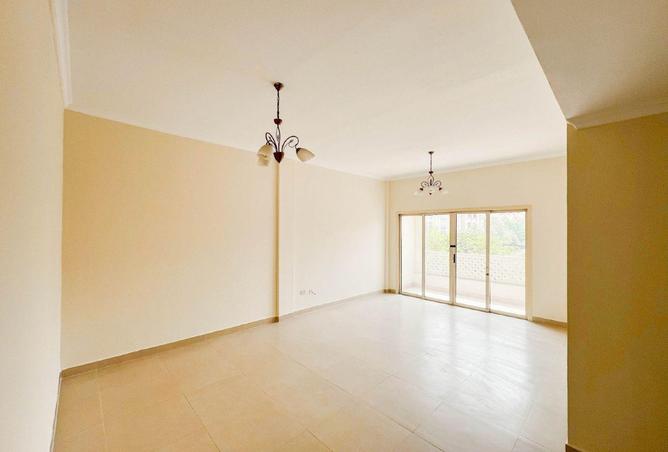 62070008 - Property Main Image