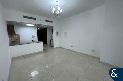 Apartment - Studio - 1 for rent in Safeer Tower 2 - Safeer Towers - Business Bay - Dubai