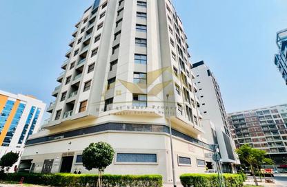 Apartment - 1 Bedroom - 2 Bathrooms for rent in Jumeirah Garden City - Al Satwa - Dubai