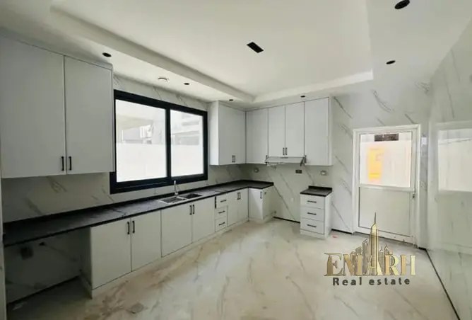 164144382 - Property Image 3