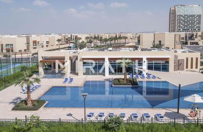 Villa - 4 Bedrooms - 5 Bathrooms for rent in Villa Lantana 2 - Villa Lantana - Dubai Science Park - Dubai