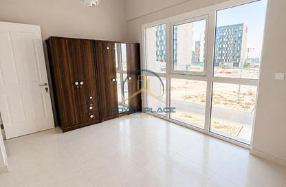 شقة - 2 غرف نوم - 2 حمامات للايجار في كابا اكا 5 - منطقة سكنية - دبي الجنوب (مركز دبي العالمي) - دبي