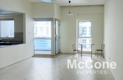 Apartment - 2 Bedrooms - 3 Bathrooms for rent in Cascades Tower - Dubai Marina - Dubai