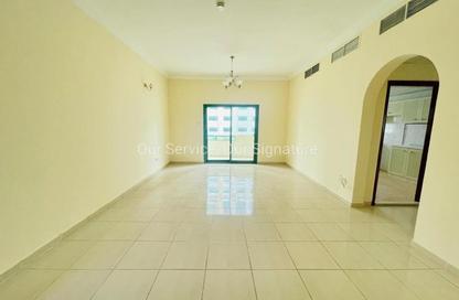 Apartment - 2 Bedrooms - 3 Bathrooms for rent in New Al Taawun Road - Al Taawun - Sharjah