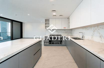 Apartment - 3 Bedrooms - 4 Bathrooms for sale in Peninsula Four - Peninsula - Business Bay - Dubai