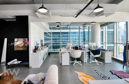 Office Space - Studio - 1 Bathroom for rent in Lake Central - Business Bay - Dubai