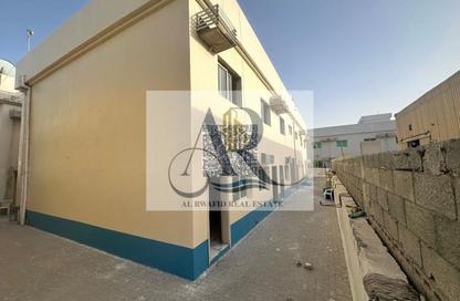 Labor Camp - Studio - 7+ Bathrooms for rent in Al Sajaa S - Al Sajaa - Sharjah Labor Camp - Studio - 7+ Bathrooms for rent in Al Sajaa S - Al Sajaa - Sharjah