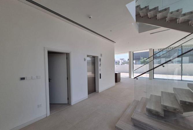 77382188 - صورة العقار 3