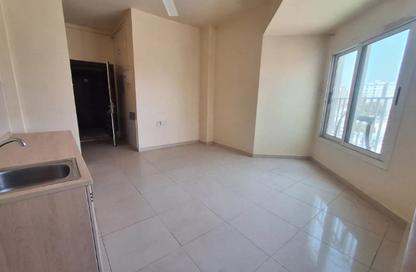 Apartment - Studio - 1 for rent in Al Butina 9 Building - Al Butina - Sharjah