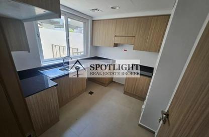 Villa - 4 - 5 for rent in Camelia - Damac Hills 2 - Dubai Villa - 4 - 5 for rent in Camelia - Damac Hills 2 - Dubai