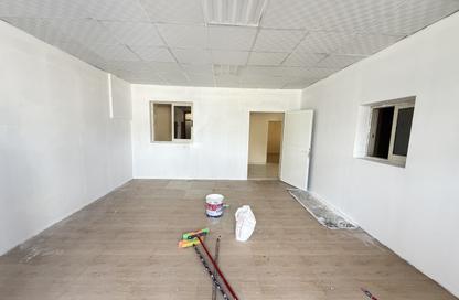 Villa - 5 - 3 for rent in Al Ghafeyah area - Sharjah