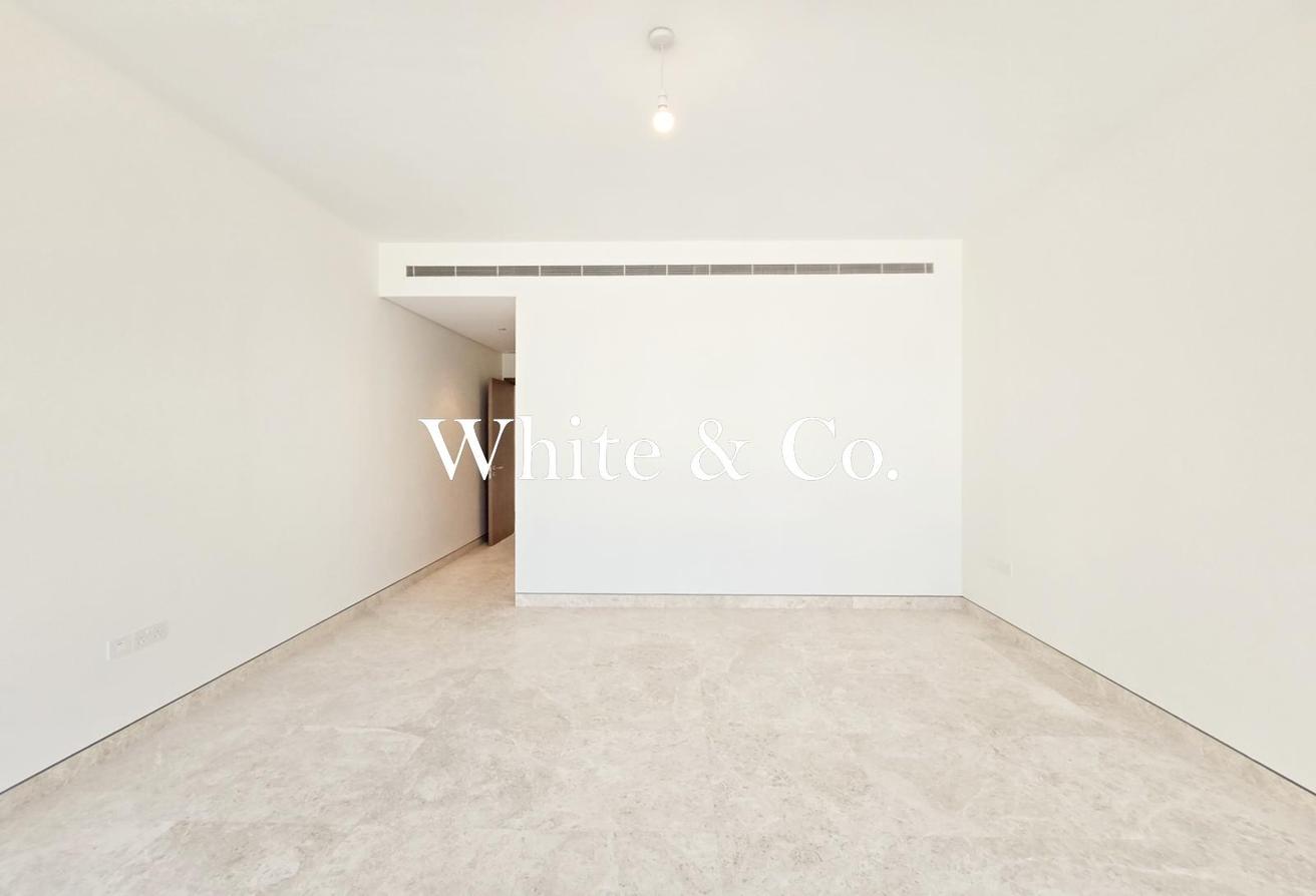 Lagoon Backing | Rare Find | Ready to Move photo 6
