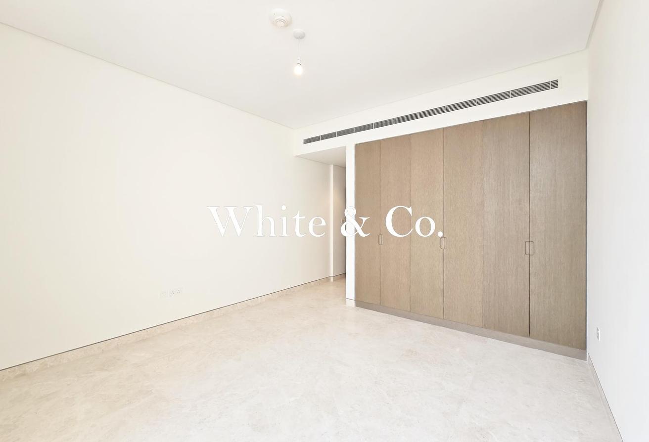 Lagoon Backing | Rare Find | Ready to Move photo 4