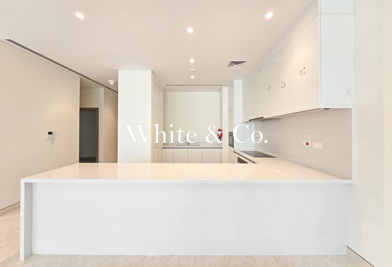 Lagoon Backing | Rare Find | Ready to Move photo 2