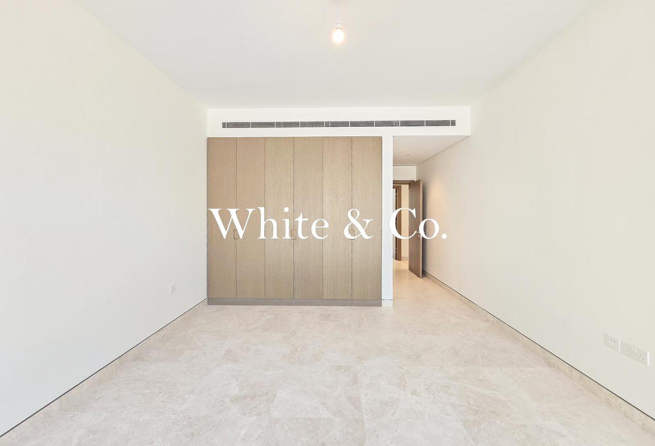 Lagoon Backing | Rare Find | Ready to Move photo 7