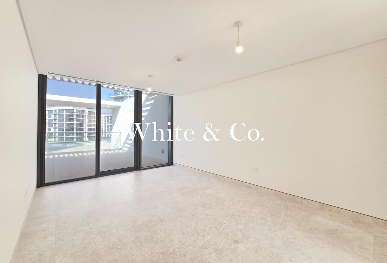 Lagoon Backing | Rare Find | Ready to Move photo 12
