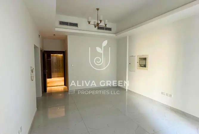 163237901 - Property Image 3