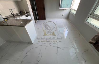 Apartment - Studio - 1 for rent in Budaniq 9 Building - Budaniq - Al Qasimia - Sharjah