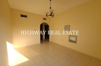 Apartment - 1 Bedroom - 2 Bathrooms for rent in Muwaileh 29 Building - Muwaileh - Sharjah