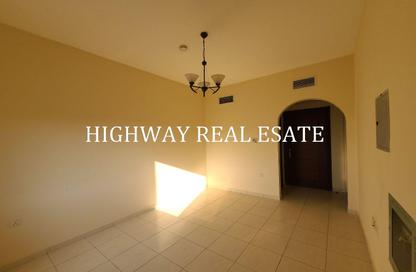 Apartment - 1 Bedroom - 2 Bathrooms for rent in Muwaileh 29 Building - Muwaileh - Sharjah