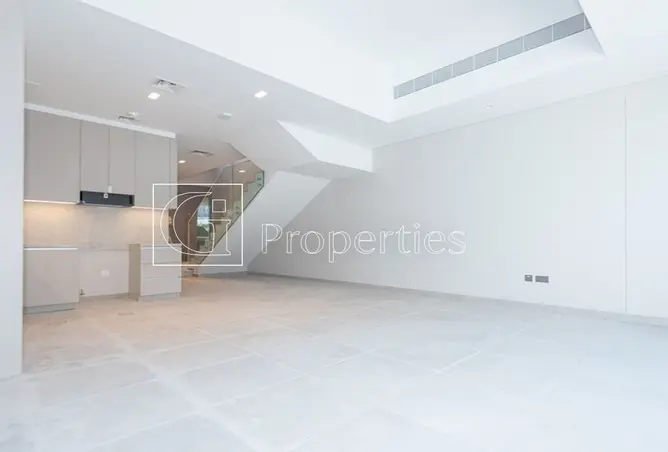 155091372 - Property Image 2
