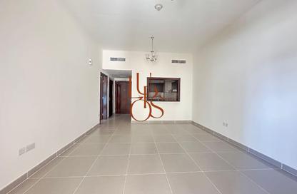 Apartment - 1 Bedroom - 2 Bathrooms for rent in Al Manal View - Liwan - Dubai Apartment - 1 Bedroom - 2 Bathrooms for rent in Al Manal View - Liwan - Dubai