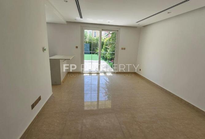 125642956 - Property Image 2