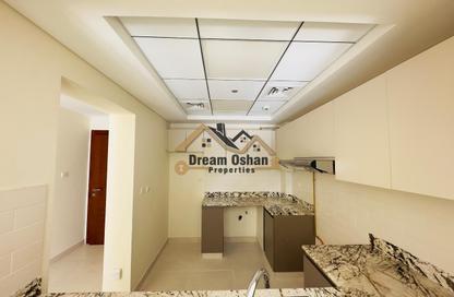 Apartment - 2 Bedrooms - 3 Bathrooms for rent in Al Waleed Garden 1 - Al Waleed Garden - Al Jaddaf - Dubai