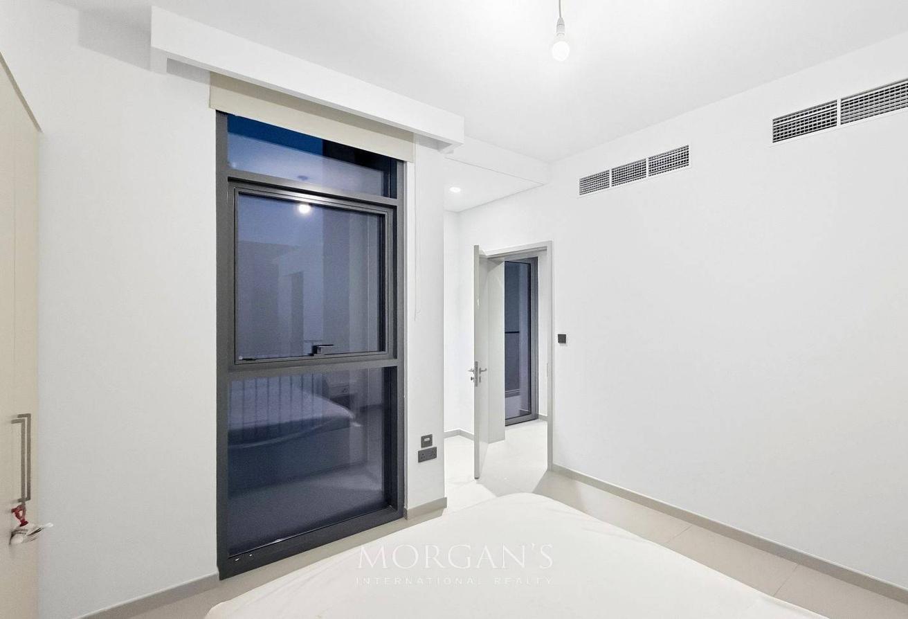 4BR Villa | Spacious Layout | With Garden photo 7