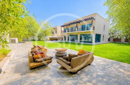فيلا - 5 غرف نوم - 6 حمامات للبيع في فيلات طراز عربي - مثلث قرية جميرا - دبي فيلا - 5 غرف نوم - 6 حمامات للبيع في فيلات طراز عربي - مثلث قرية جميرا - دبي