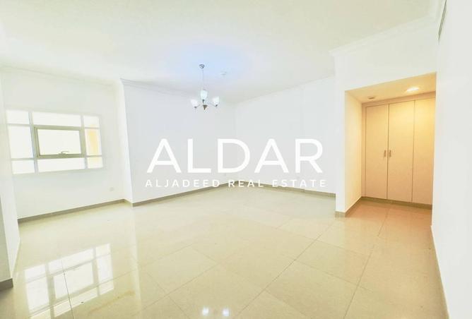 85333367 - Property Image 3