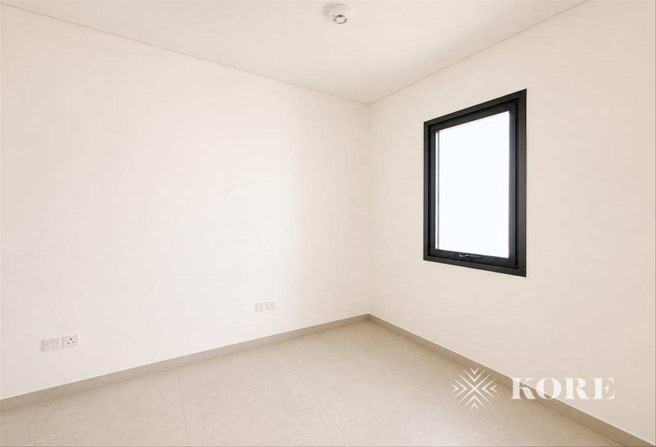 Single Row | 1 Month Free Rent | Large Garden photo 19