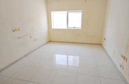 Apartment - Studio - 1 for rent in New Al Taawun Road - Al Taawun - Sharjah Apartment - Studio - 1 for rent in New Al Taawun Road - Al Taawun - Sharjah