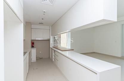 Apartment - 3 Bedrooms - 3 Bathrooms for rent in Creek Horizon Tower 1 - Creek Horizon - Dubai Creek Harbour (The Lagoons) - Dubai