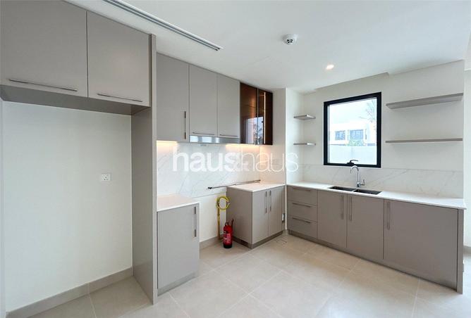 68663067 - Property Image 3