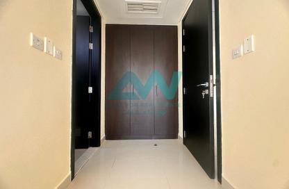 Apartment - 2 - 3 for sale in Tala Tower - Marina Square - Al Reem Island - Abu Dhabi