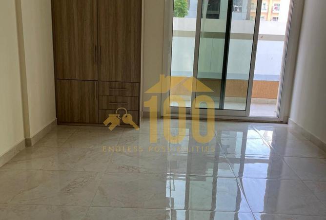 98250841 - Property Image 2