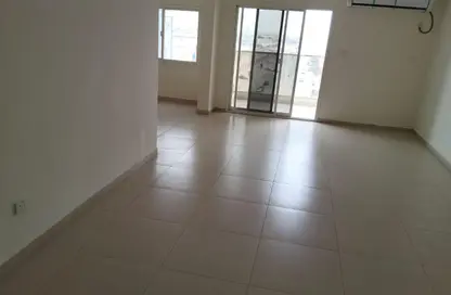 Apartment - 3 Bedrooms - 3 Bathrooms for rent in Al Majaz Pearl - Al Majaz 2 - Al Majaz - Sharjah