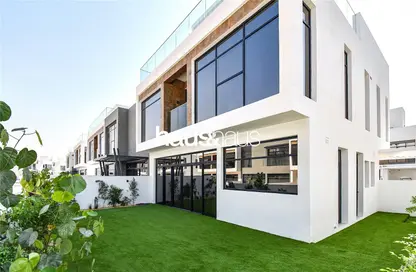 Villa - 4 Bedrooms - 4 Bathrooms for sale in Jumeirah Luxury - Jumeirah Golf Estates - Dubai