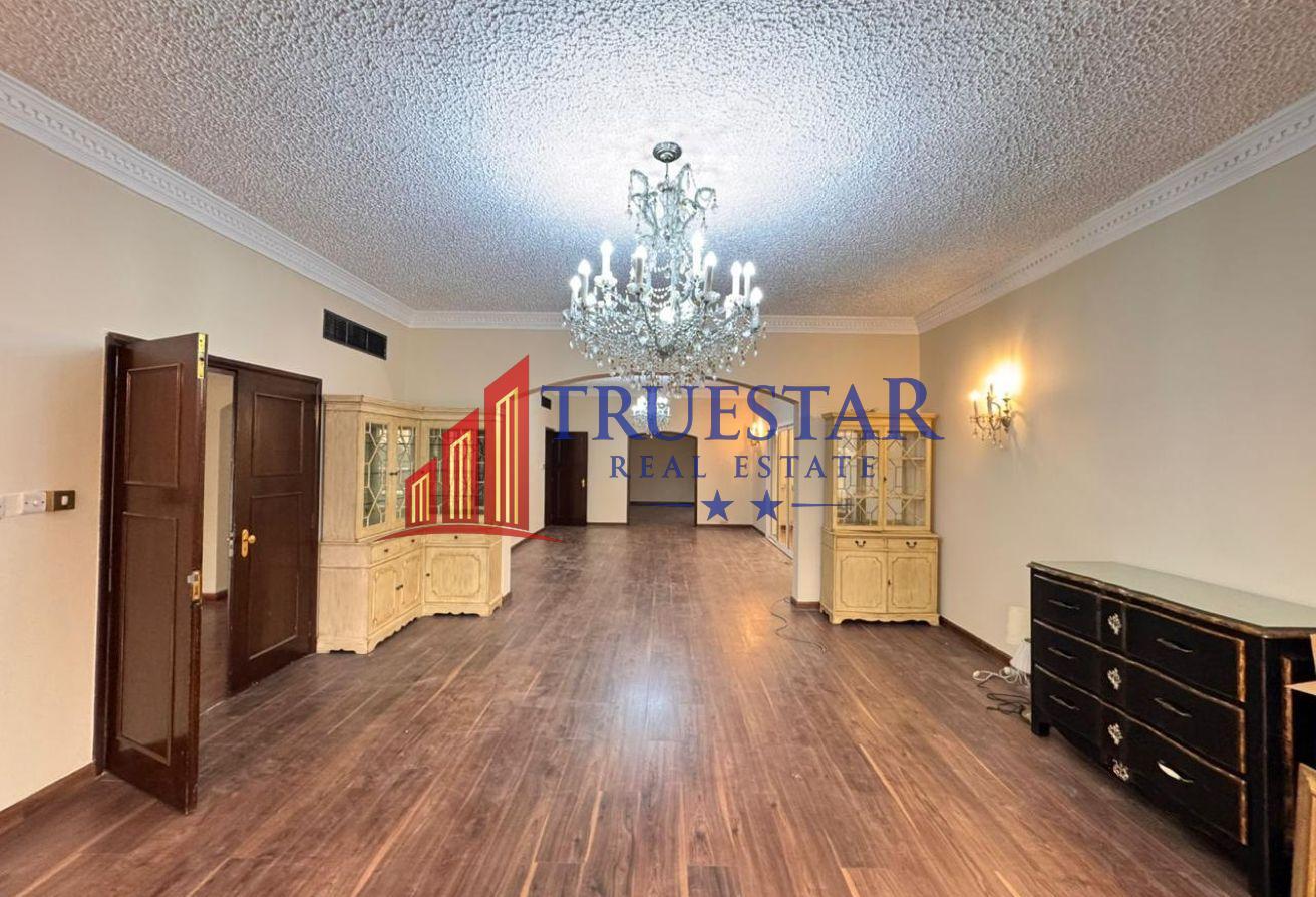 4BR+STUDY MAJILIS PRIVATE GARDEN INDEPENDENT VILLA photo 2