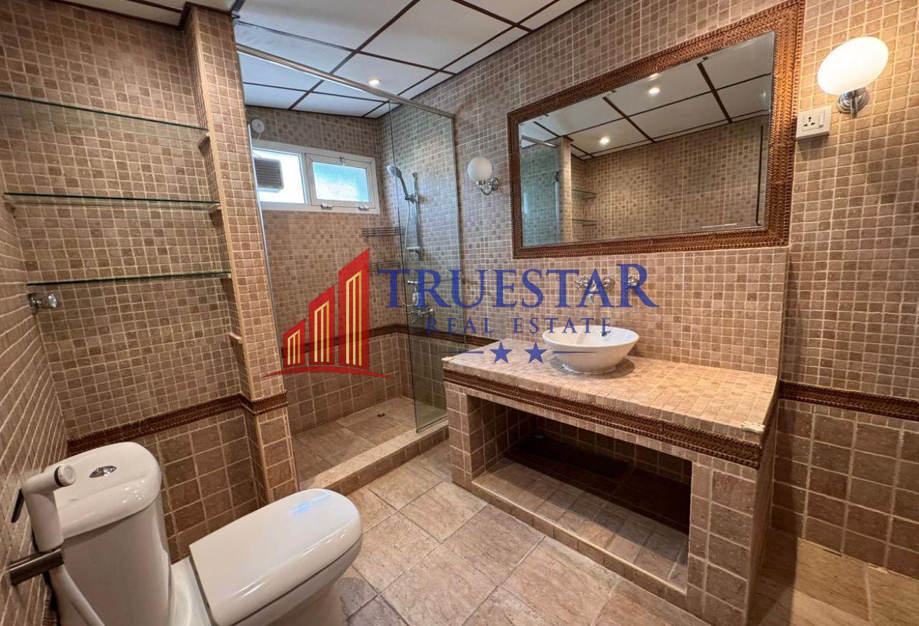 4BR+STUDY MAJILIS PRIVATE GARDEN INDEPENDENT VILLA photo 19
