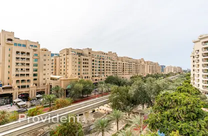 Apartment - 2 Bedrooms - 3 Bathrooms for rent in Jash Hamad - Shoreline Apartments - Palm Jumeirah - Dubai