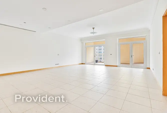 151896108 - Property Image 3
